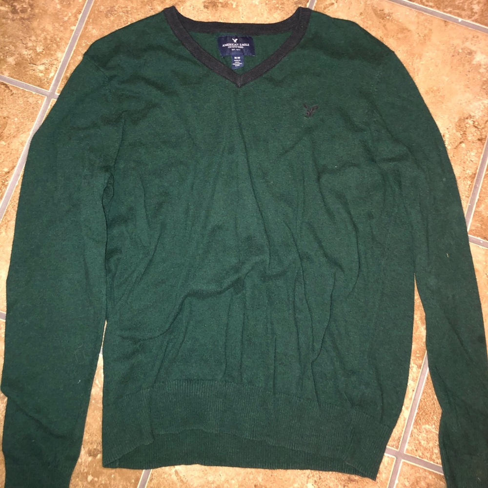 American Eagle Sweater